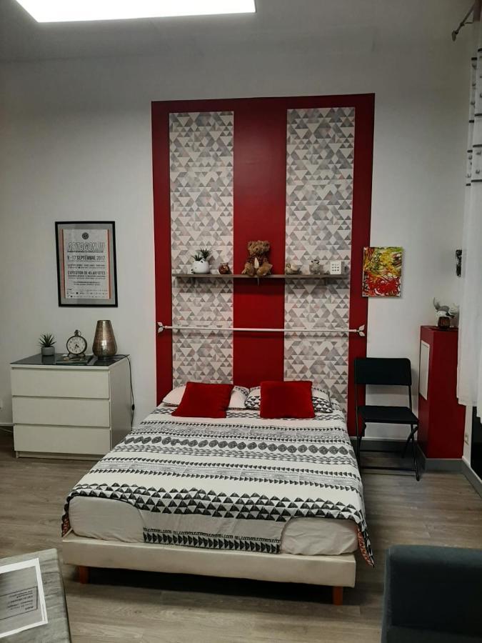 Appartement T1 place de la Victoire Bordeaux Extérieur photo
