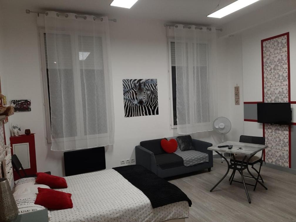 Appartement T1 place de la Victoire Bordeaux Extérieur photo