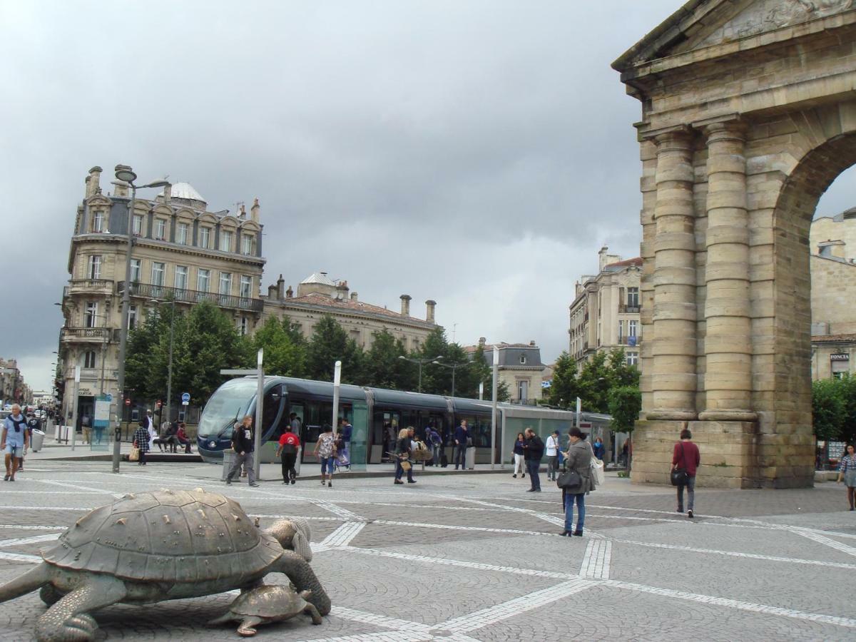 Appartement T1 place de la Victoire Bordeaux Extérieur photo