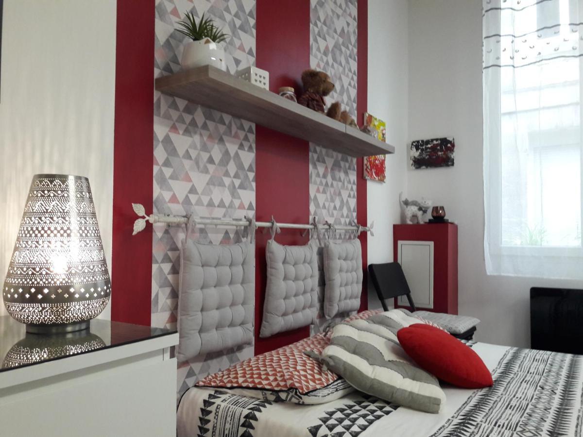 Appartement T1 place de la Victoire Bordeaux Extérieur photo